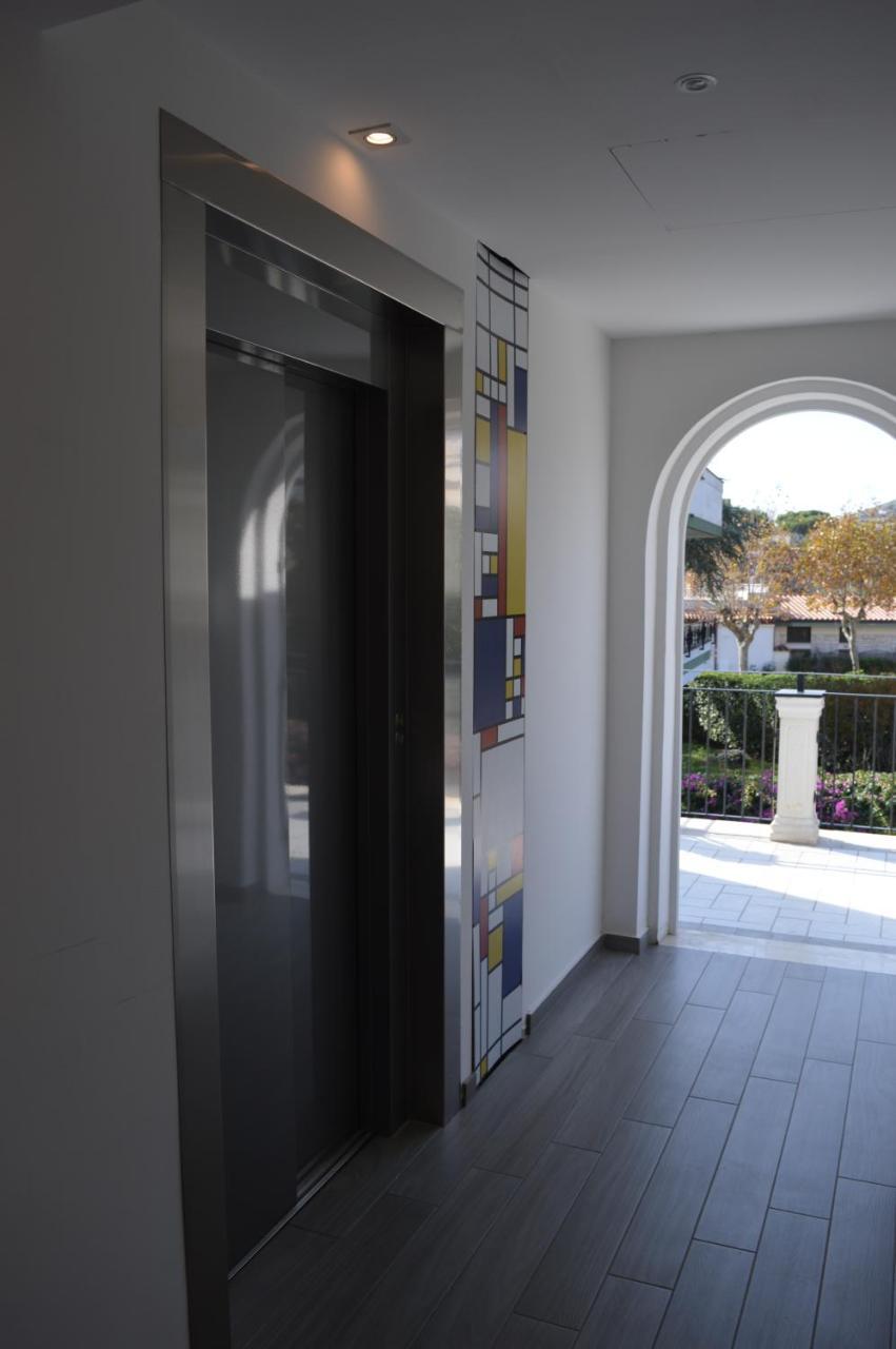 Klaton Beach Hotel Формия Экстерьер фото